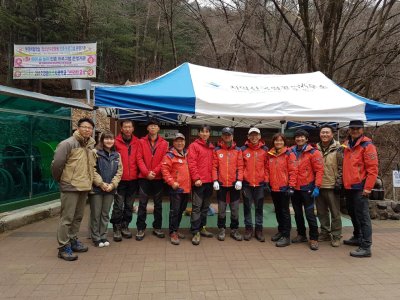 원주산악구조대 낙석 제거 및 안전 캠페인